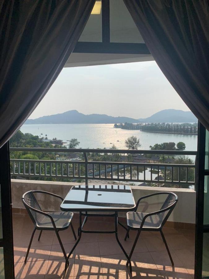 Marina Heights Hotel Residences ルムット エクステリア 写真